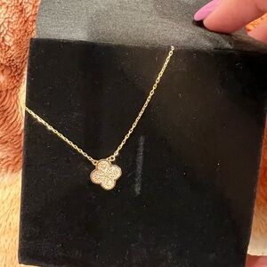 Elegant Gold Clover Pendant Necklace